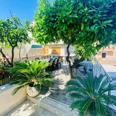 Apartman Kristina Trogir Exterior photo
